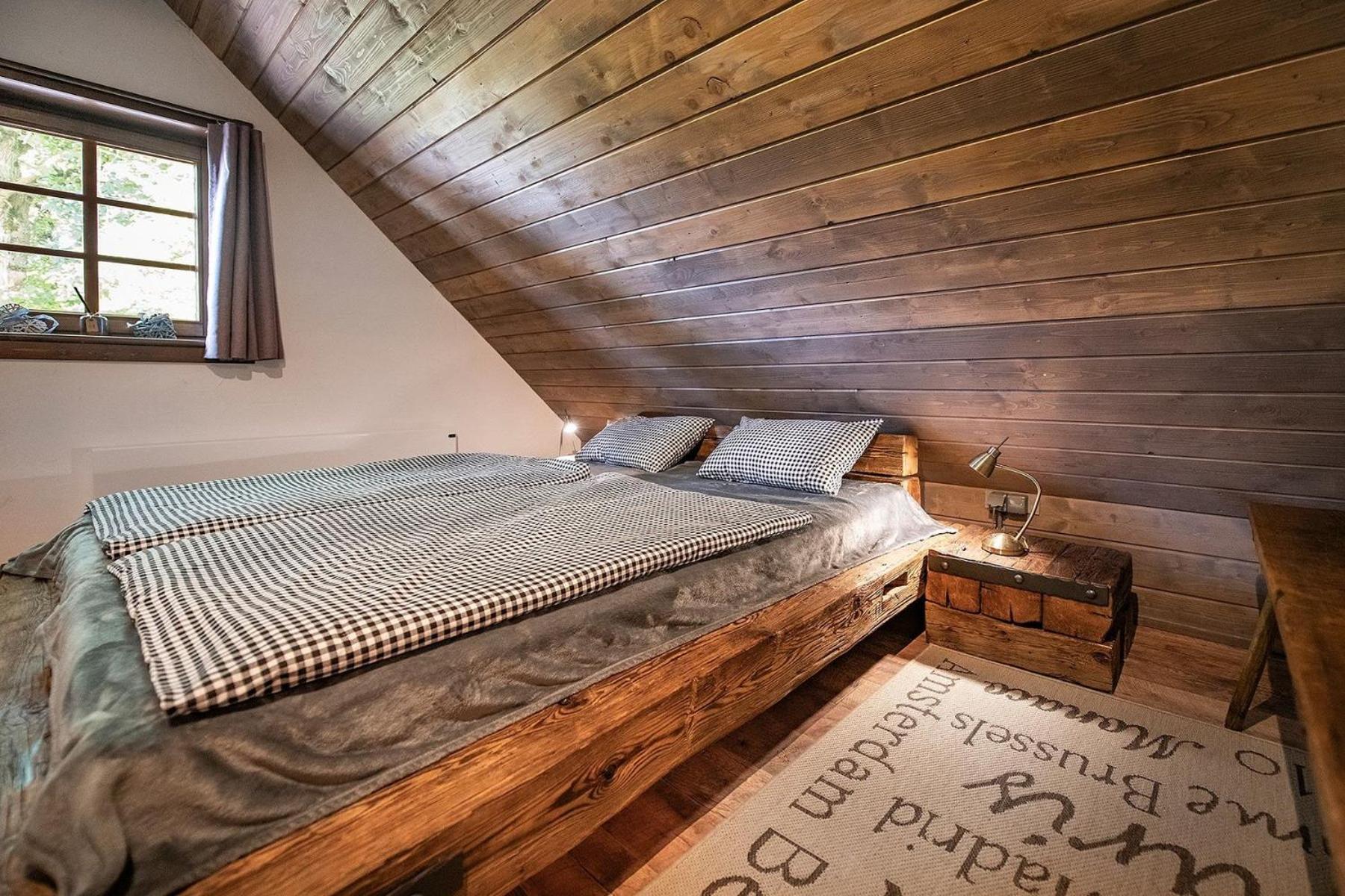 Drevenica Na Kraji Sveta Villa Osturna Екстериор снимка